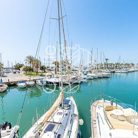 Malaga Puerto De En La Primera Isla Con Piscina Y Parking 3 Vista Al Mar Y Yates * Benalmádena