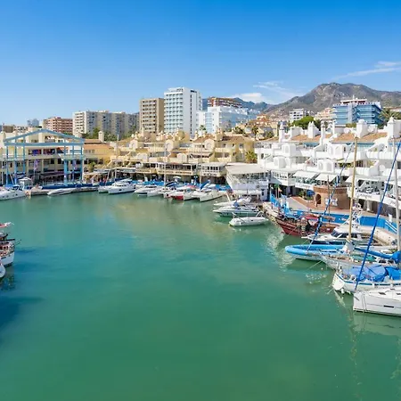 Malaga Puerto De En La Primera Isla Con Piscina Y Parking 3 Vista Al Mar Y Yates *